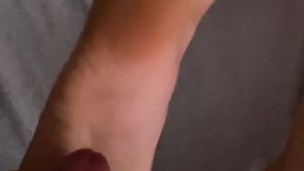 Cum on wifes soles 