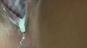 Creamy Milf Pussy cummin 