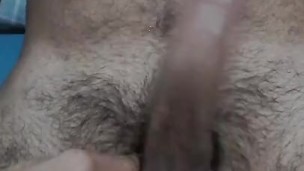 Me masturbo mirando pornhub