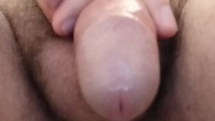 I pee and knead my dick.
