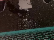 outdoor pee [野外放尿] - Screenshot 13 of 16 - HD