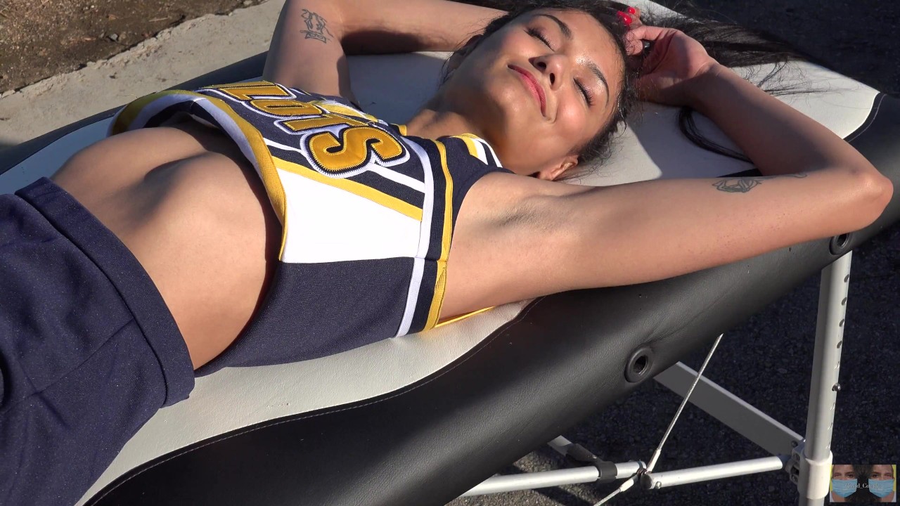 4K CHEERLEADER ARMPITS *real life cheerleader* - RedTube