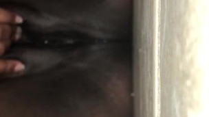 Ebony squirting on bathroom floor