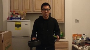How to make Rice on Stovetop Without Ricecooker by Chinese Man