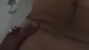 bucetuda de 19 anos deu gostoso pro namoradinho