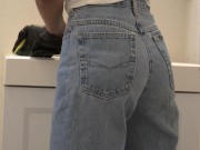 [Voyeur Cam] Germaphobe GF scrubs my bathroom during Covid 19 9/16