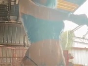 Get wet with me 2/16