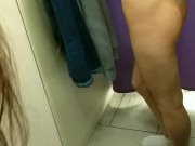 Школьница в сексуальном белье примеряет наряды перед 1 сентября. примерочной 16/16