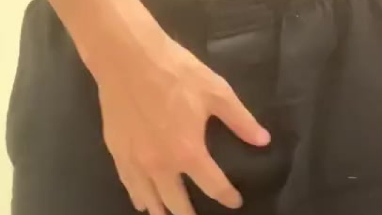 【無修正】オナニー　日本人　トイレ　射精　勃起　ゲイ　ノンケ - Бесплатное секс видео - RedTube