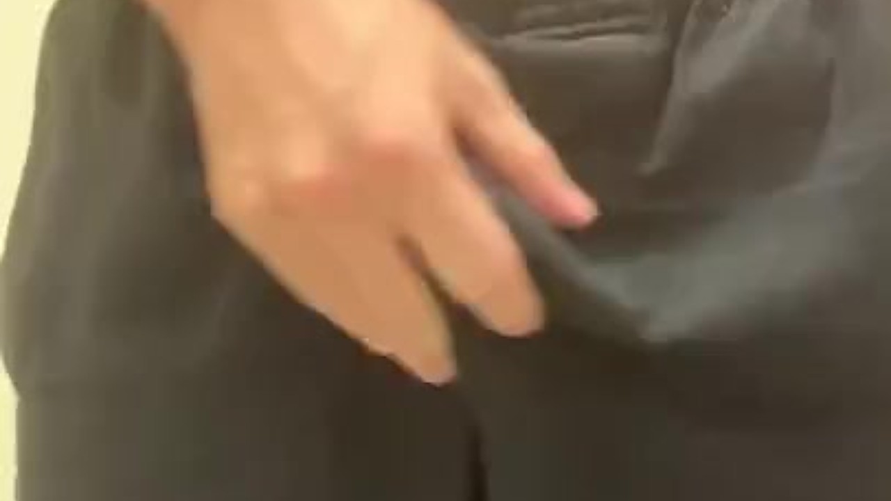【無修正】オナニー　日本人　トイレ　射精　勃起　ゲイ　ノンケ - Бесплатное секс видео - RedTube