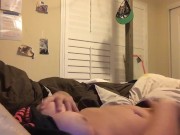 Teen rubs her clit till she cums hard  13/16