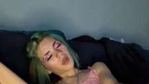 Indigobaby pleasing herself ( reupload ) 