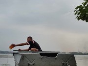 It is necessary to pump out water from the boat. 3/16