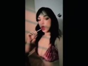A quick peek into a goth Pawg’s phone gallery