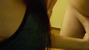 CFNM Porto a spasso il mio schiavo tirandolo per il cazzo - Onlyfans Mistress Darkshine