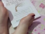 @tici_feet IG ticii_feet with your books!