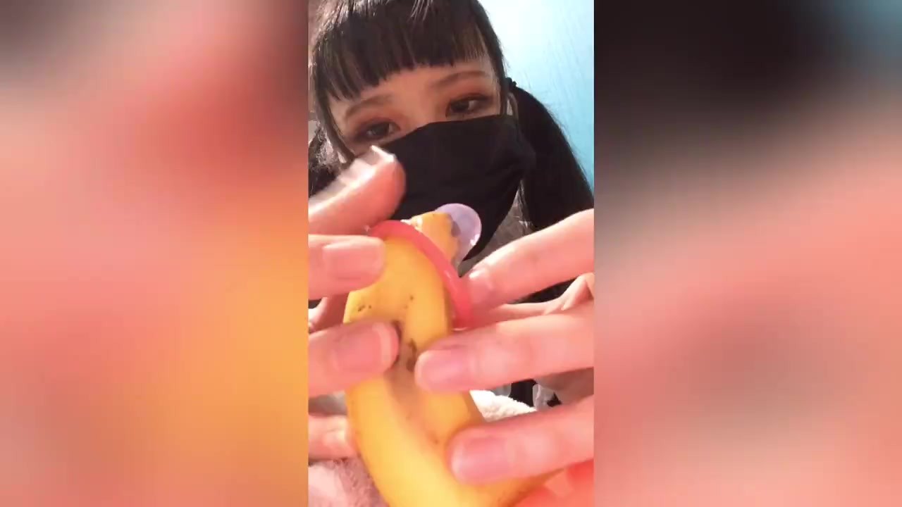 Japanese virgin masturbation ...Tight pussy  - Video di sesso gratis - RedTube