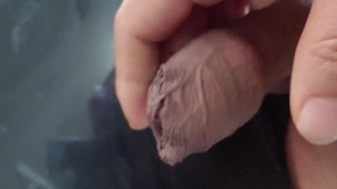 Japanese foresikin handjob 包茎チンポで皮オナニー