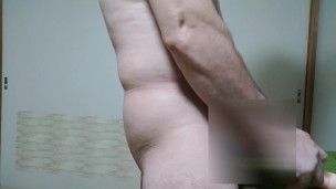 横から撮ったオナホを使ってのオナニー 日本人