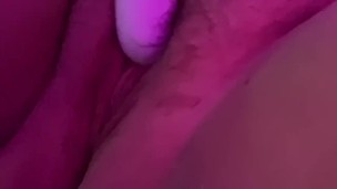 Teen squirts while playing with herself 