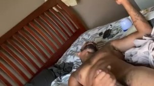 Hot handsome guy jerks til he bust
