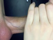 Минет крупным планом кончил в рот школьнице 10/16