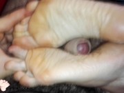 Una mia amica del collage mi fa una sega inversa veloce con i piedi - by Feal Anet 13/16