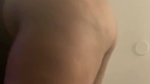 Onlyfans: DEESOSEXY Ebony throwing ass & rubbing pussy
