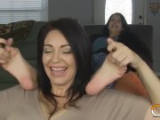 Logan Lace Barefoot Tickled in Jeans 12/16