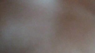 Gordibuena tetona se toca sin nadie en casa