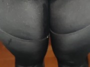 Cumshot on my girlfriend's Leggins but the most goes to the floor 15/16