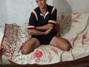 Eating a delicious apple is a pleasant activity.