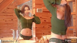 Jasmine j