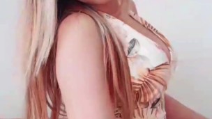 Wanna take my dreas off on a video call... whats.link/bolivianamimi