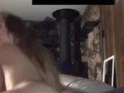 Naked teen twerking in the splits! 