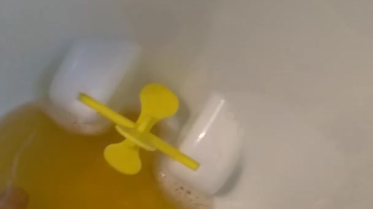 Urine Fetish Princess Potty Training Boy Urinal Toy Aim Play!: Girl Stands to Pee Foamy Yellow - RedTube