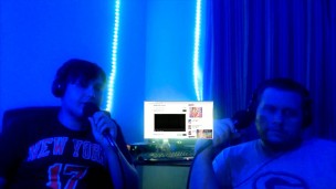 2 HETEROSEXUAL GUYS WATCH FURRY VAMPIRE FUCK HENTAI