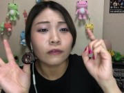 A cute Japanese sex toy shop clerk introduces the latest Japanese condoms 8/16