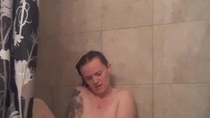 Smoking before a shower then having great orgasm