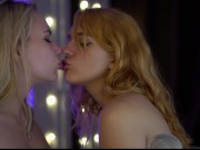 Sloppy ASMR kissing 14/16