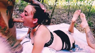 Belly sloppy face fuck outside