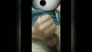 Me corro mientras estoy en mi baño