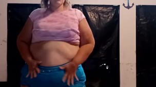 SSBBW FAT ASS JIGGLY TWERKING