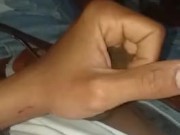 Moreno se masturba mientras ve pelicula