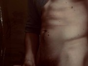 Quick cum before bed. - Screenshot 9 of 16 - Muscular Guy
