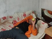 One evening I listen to the radio and taste an apple. 12/16