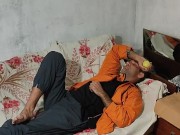 One evening I listen to the radio and taste an apple. 13/16