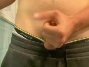 Cumshot Explosion while peeing 
