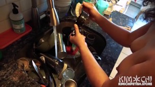 Kimichi Does Her Roomates Dishes - Nude Dishwashing