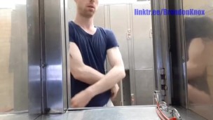 SFW VERSION - At the gym #1(Good Hygiene)